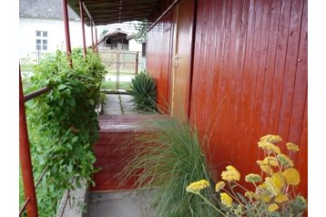 Slovacia Privát Číčov, Exteriorul